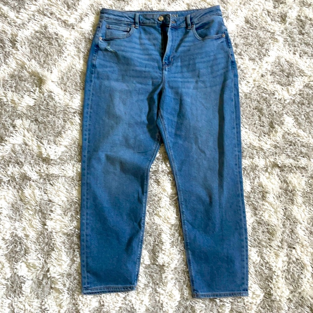 Women’s American Eagle Mom Jeans